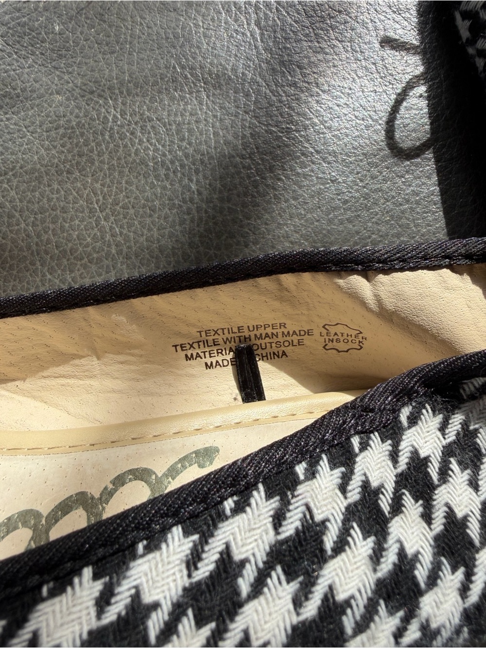 Lily Black & White Houndstooth Ballet Flats - Picture 6 of 8